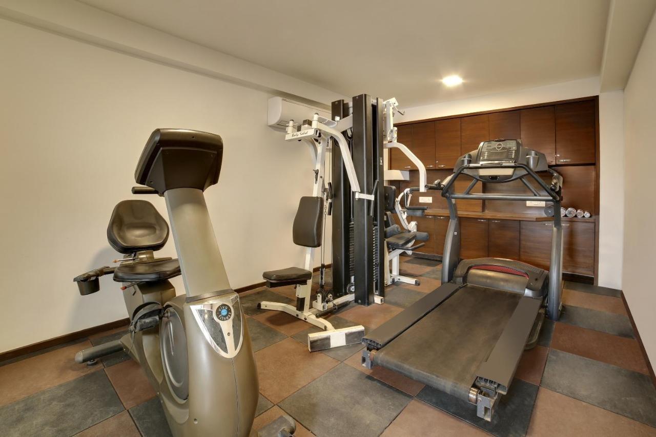 Clubhouse Nami Residency, Ahmedabad Hotel Luaran gambar