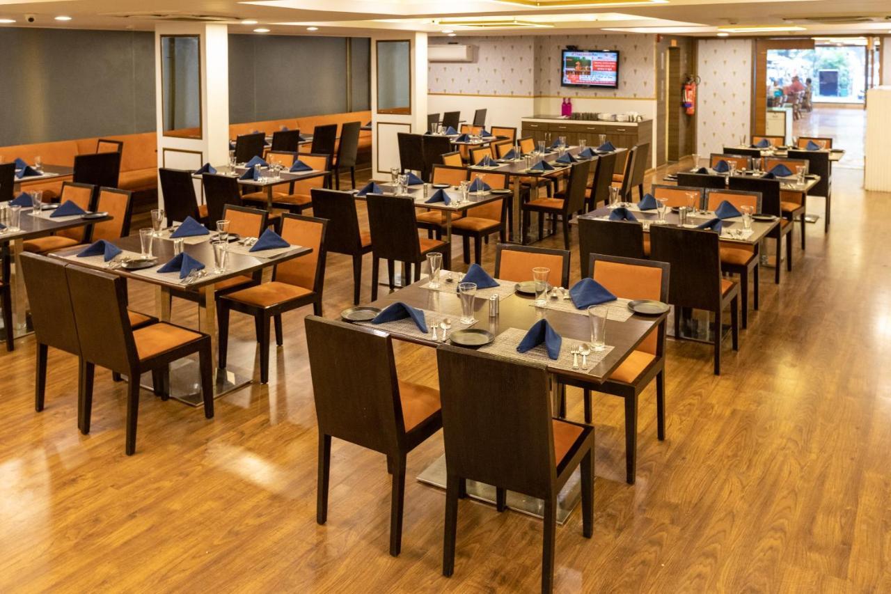 Clubhouse Nami Residency, Ahmedabad Hotel Luaran gambar