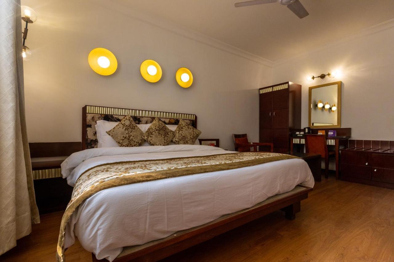 Clubhouse Nami Residency, Ahmedabad Hotel Luaran gambar
