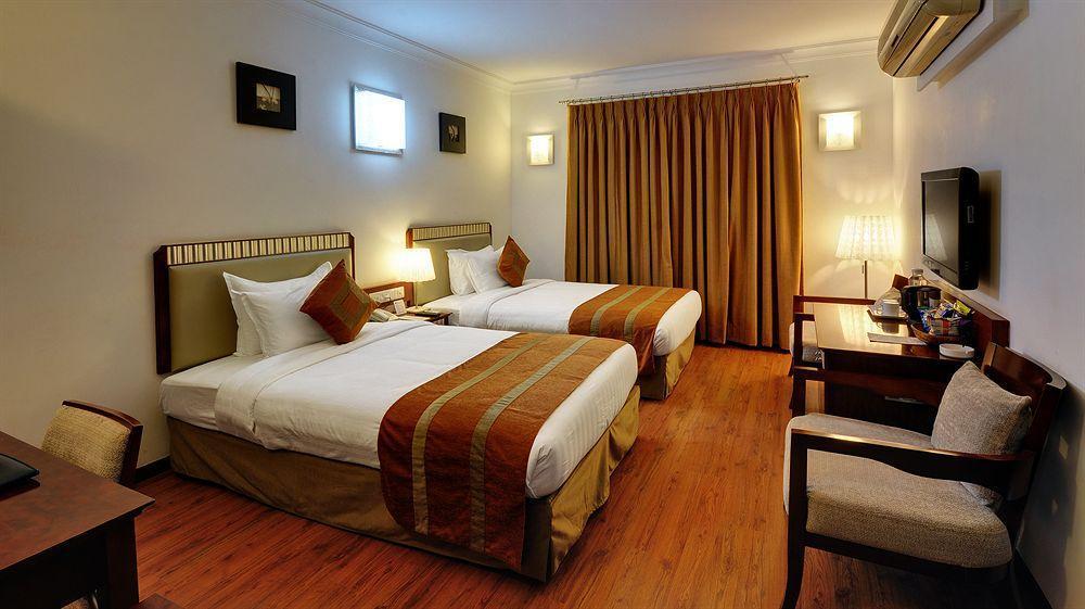 Clubhouse Nami Residency, Ahmedabad Hotel Luaran gambar