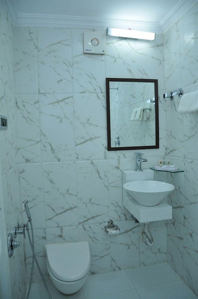 Clubhouse Nami Residency, Ahmedabad Hotel Luaran gambar
